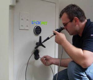 apertura cja fuerte sin dañar