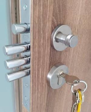 cerrajero-mul-t-lock-chico-bogota.webp