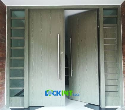puertas-de-seguridad-cedritos-bogota.webp