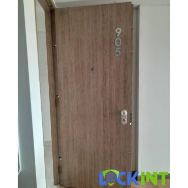 puertas-de-seguridad-salitre-bogota.webp